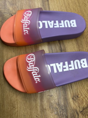 Buffalo Rees women's slides size 38 like new purple