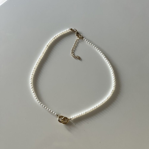 White Pearl-Look Beaded Necklace with Gold Detail new