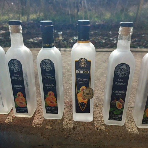 Rakija bottles like new, set of 8 pieces 500 ml each
