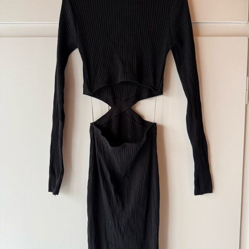 ZARA Ribbed Long Fitted Dress With Cutouts New Black