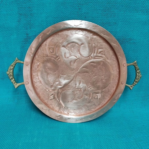Copper tray with handles used, diameter 23 cm