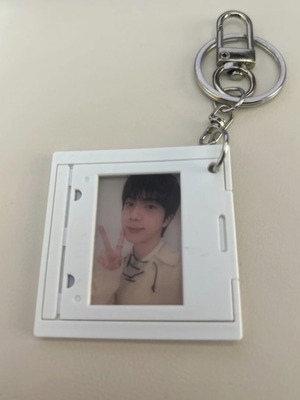BTS Jin Arirang Weverse keyring new, silver