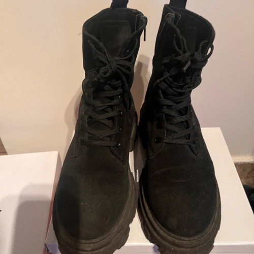 Envie Shoes leather suede boots like new, size 38, black