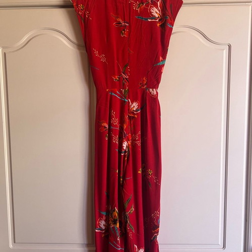 Sleeveless jumpsuit new, size small