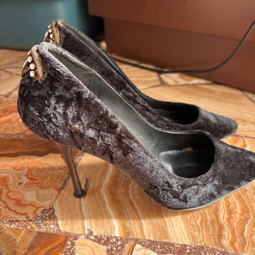 Sante suede pumps used with 12cm stiletto heel size 38