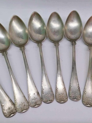 Комплект от 8 употребявани антични немски лъжици ALPACCA