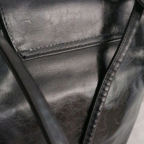 Leather shoulder bag black used
