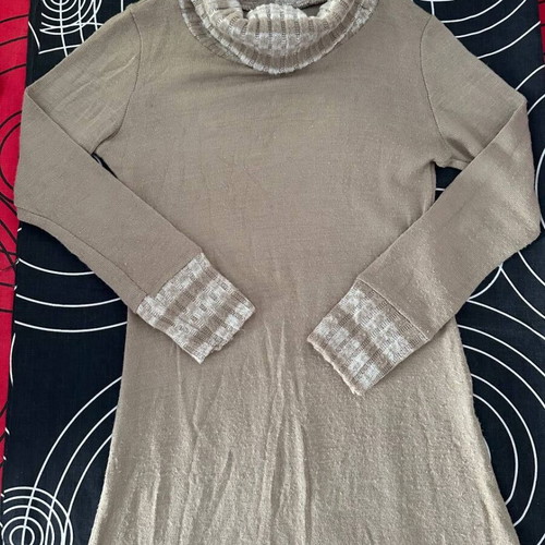 Beige knitted turtleneck dress like new, Made in Italy S–M