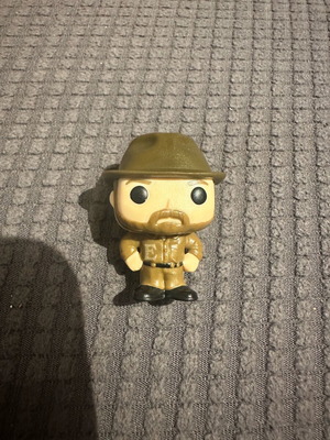 Hopper Kinder Joy Funko Pop new Stranger Things