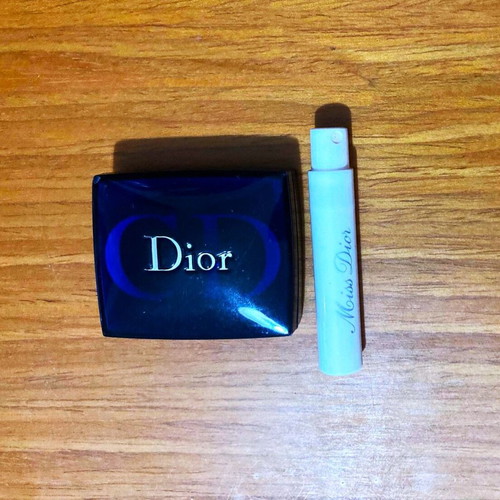 Dior eyeshadow used, metallic blue with Miss Dior perfume gift