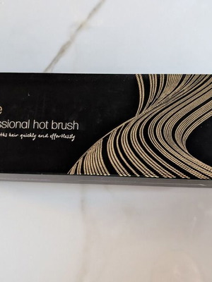 Ghd electric hairbrush new