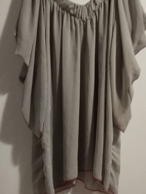 Mat Shirt like new, colorful fashion piece