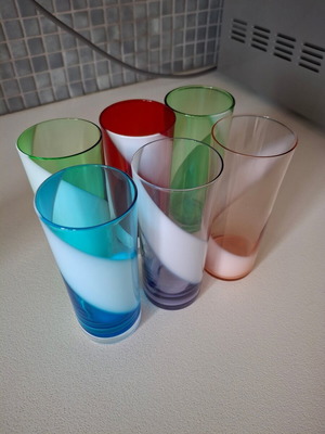 Vintage Aperitivo Glasses set of 6 with swirl design, like new