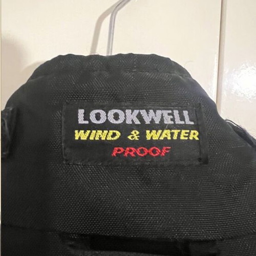 LookWell motorcycle jacket like new, size small, with protections