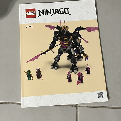 Lego set 71772 like new with all pieces and minifigures