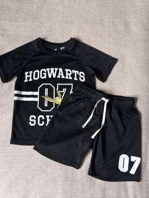 H&M Hogwarts детски комплект с тениска и шорти в черно, 122-128 см
