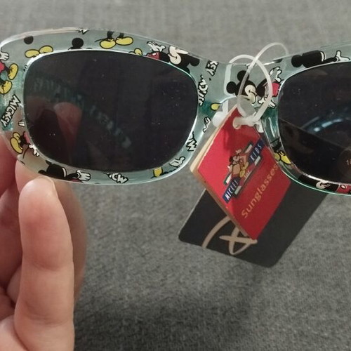 Disney Mickey Mouse Kids Sunglasses new with tag