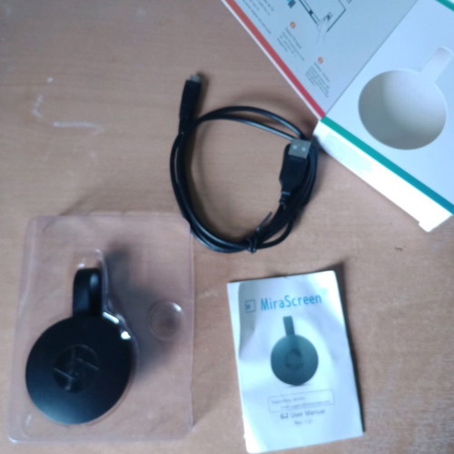 MiraScreen G2 phone mirroring device
