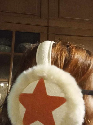 Ear protector like new, white with red star and fur