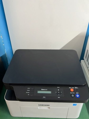 Samsung M2070 σαν καινούργιο με γεμάτο toner D111L