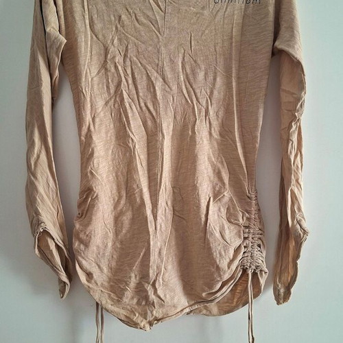 Omnitom Yoga Wear linen blouse, size Small, beige