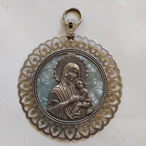 Vintage religious amulet like new, large