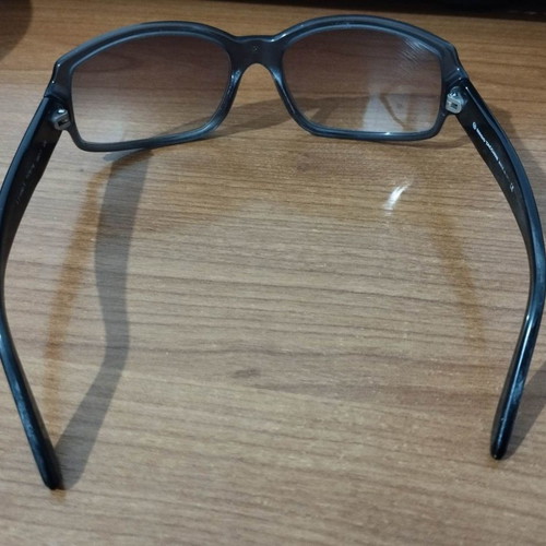 Sergio Tacchini women's sunglasses used, gray