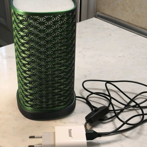 Minimal table lamp like new, decorative with USB and type C