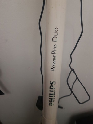 Cordless stick vacuum cleaner used