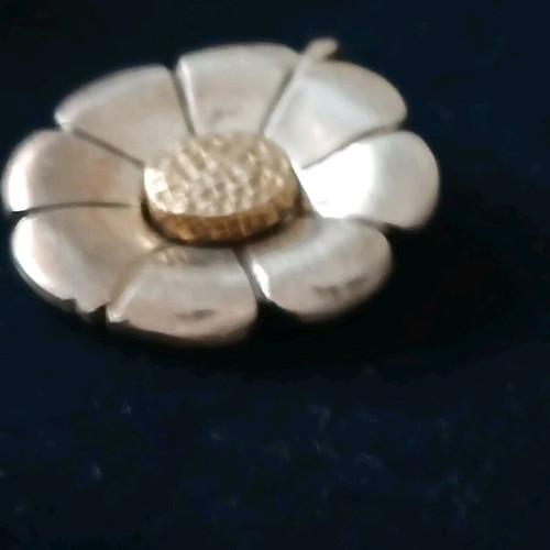 925 Silver flower pendant, 2.5 cm diameter
