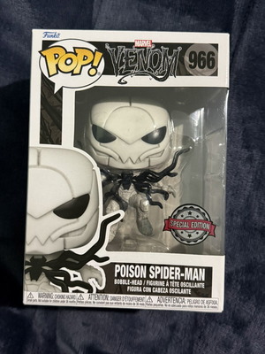 Funko Pop Poison Spider-Man 966 new