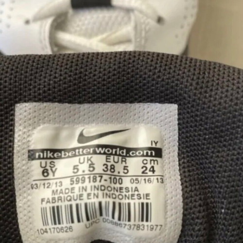 Nike sneakers used, leather, size 38.5, black and white