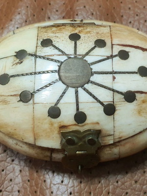 Handmade oval camel bone box used, vintage 1970
