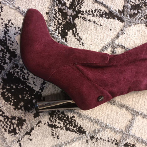 Over the knee boots burgundy size 38 like new with metallic heel