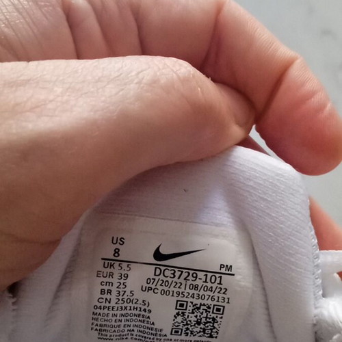 Nike women's athletic shoes like new, size 38-38.5, white