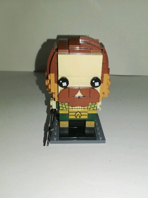 Lego 41600 like new, 99% complete with dark gray base