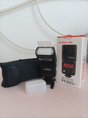 Godox TT350-P Mini TTL Flash for Pentax like new