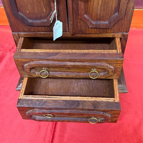 Cabinet with drawers new 44x30x17