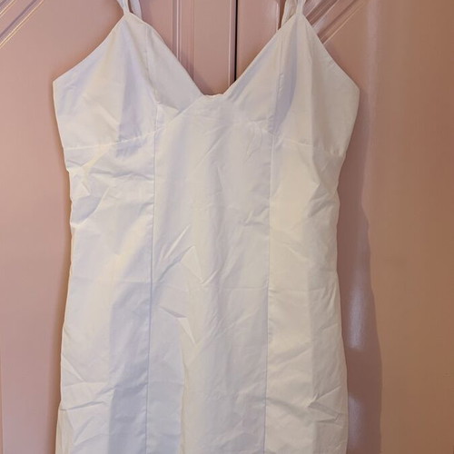 Dress white, like new, size L 40 12, short