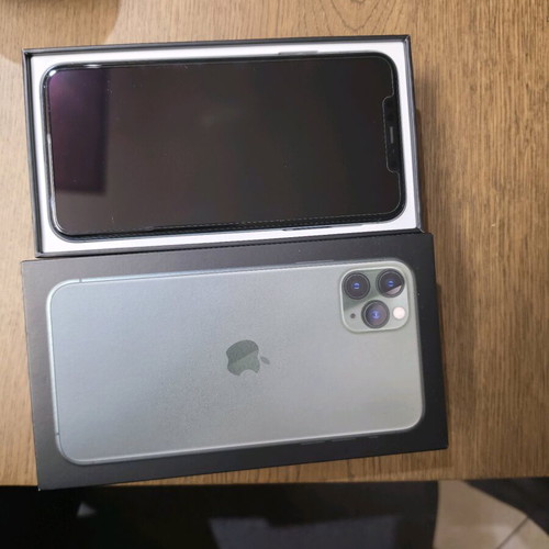 iPhone 11 Pro Max 512GB used, green