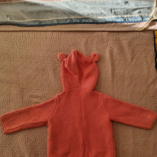 Baby Gap cardigan 12-18 months used