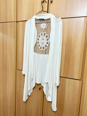 Lace thin cardigan like new, white, size M
