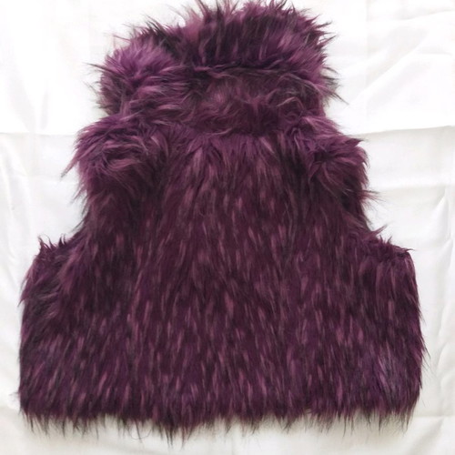Synthetic sleeveless fur vest like new, purple, size M