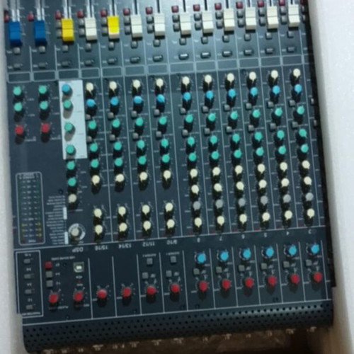 Studiomaster C6XS-16 professional mixer like new