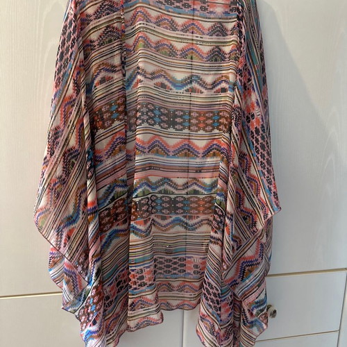 Pink Woman kimono size M, loose fit, suitable for summer