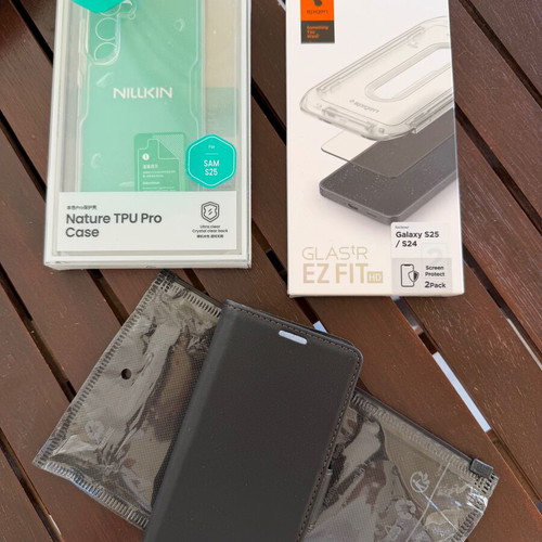 Galaxy S25 5G screen protectors and cases new