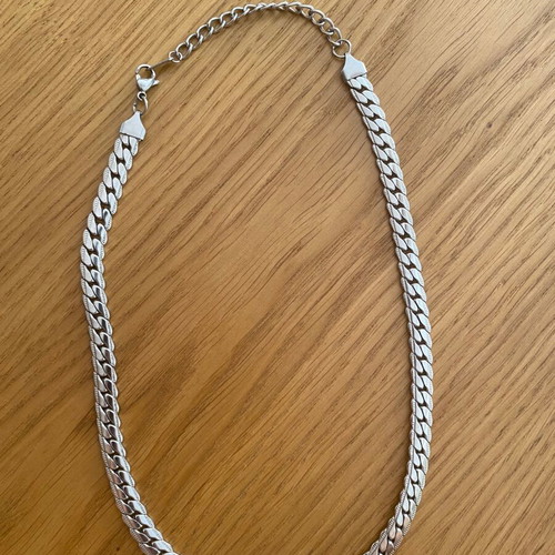 Stainless steel necklace chain, silver color