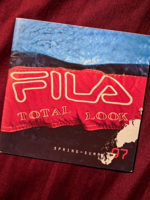 Fila μικρό φυλλάδιο 1997 σαν καινούργιο, 31 σελίδες