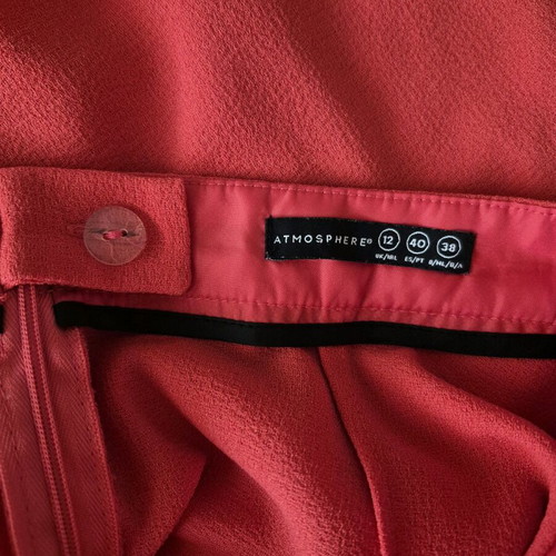 Skort Atmosphere red size M like new