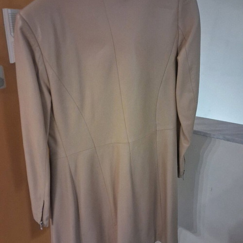 Guy Laroche women's leather coat used, size small, beige